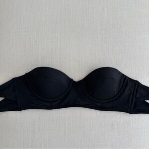 Abercrombie & Fitch Strapless Bikini Top 🖤